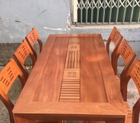 BÀN ĂN 4 ghế 2