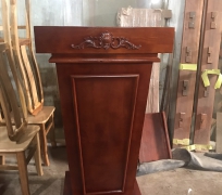 BỤC PHÁT BIỂU 005