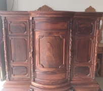 Tủ thờ bụng phệ gỗ Cẩm Lai