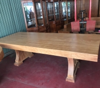 BÀN ĂN HCN NGUYÊN KHỐI GÕ ĐỎ NAM PHI Dày 12cm rộng 112cm dài 282cm