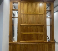 BÀN THỜ CHÚA GỖ GÕ 01