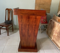 BỤC PHÁT BỂU 004