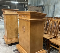 BỤC GIẢNG GỖ GÕ 01