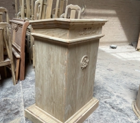 BỤC GIẢNG GỖ GÕ 01