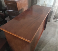 BÀN LÀM VIỆC VÁN PHỦ 1M6