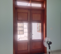 CỬA PHỤ GỖ LIM ( Hình thât)