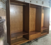 TỦ ÁO KHÔNG CÁNH 2 TẦNG 3M GỖ TRÀM BÔNG VÀNG  ( HÌNH CHỤP THẬT TẠI XƯỞNG)