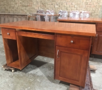BÀN LÀM VIÊC VÁN GHÉP CAO SU 1M4 ( HÌNH CHỤP THẬT)