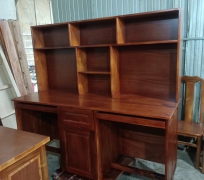 BÀN HỌC GỖ TRÀM 1M7 ( HAI NGƯỜI, HÌNH CHỤP TẠI XƯỞNG)