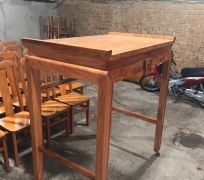 BÀN CÚNG GỖ HƯƠNG ĐÁ 1M27 ( HÌNH CHỤP THẬT TẠI XƯỞNG)