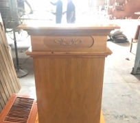 BỤC GIẢNG VÁN PHỦ SỒI