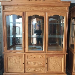 TỦ RƯỢU 1M8 GỖ GÕ