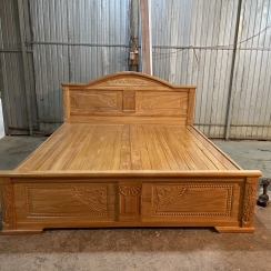 GIƯỜNG GÕ 1M6 ( SƠN MÀU GÕ TỰ NHIÊN)