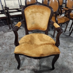 GHẾ BỌC NỆM 01