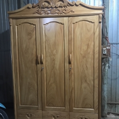 TỦ ÁO GÕ 160 CM * 230  CM * CAO 60CM