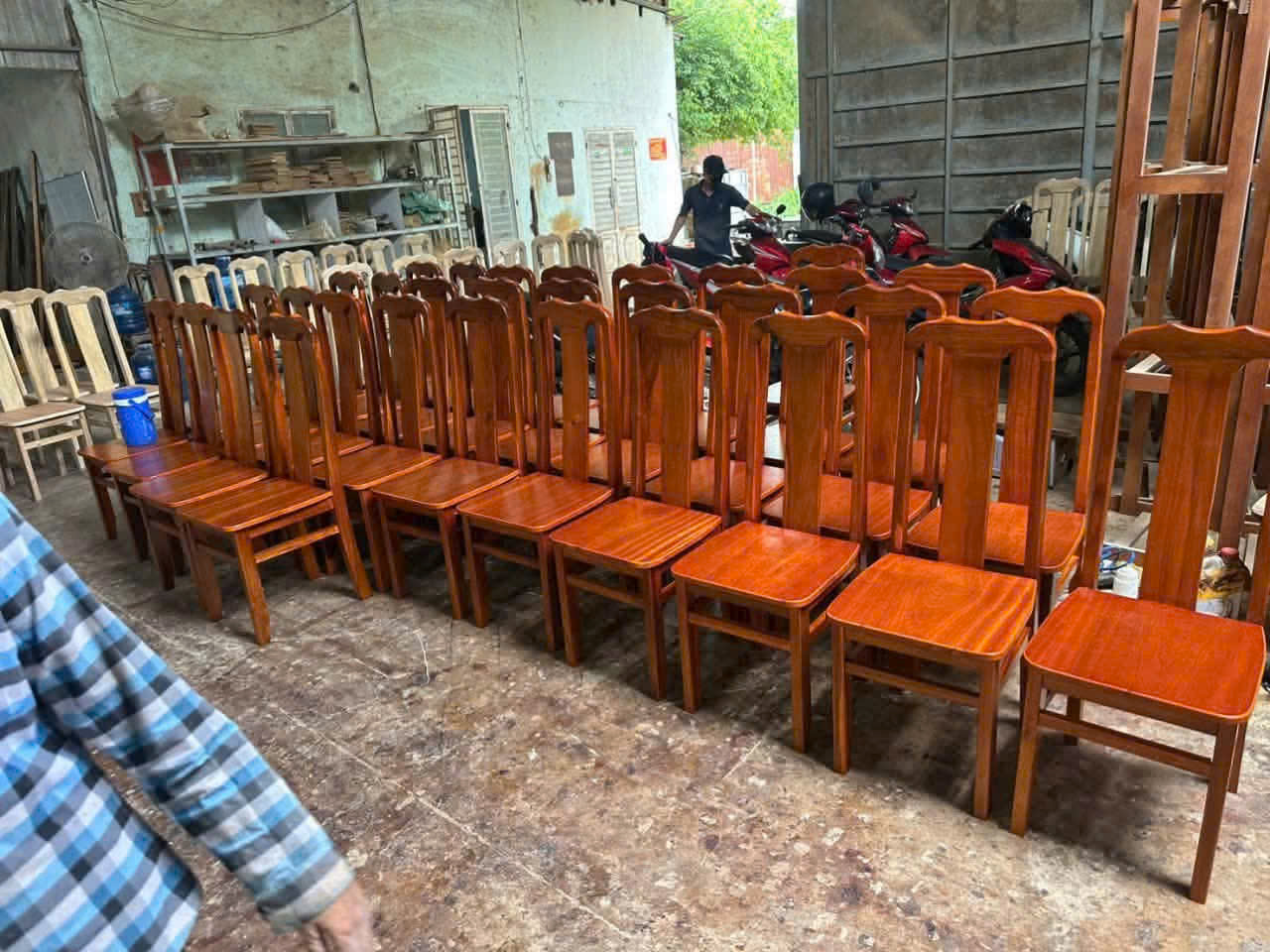 ghế hội trường gỗ tự nhiên
